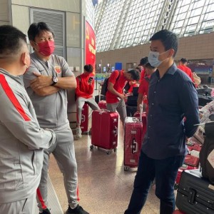 开云体育在线-金牌副手相助海港战亚冠 冠军一代队长：压力=动力