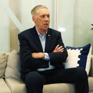 开云体育官方网站登陆-安帅：皇马的换代需要时间；维尼修斯在重要比赛从未失误